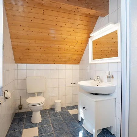 Appartementhausanlage Tiemann Bernstein